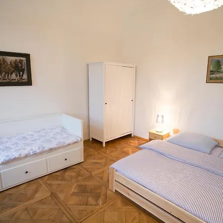Apartment Helduv Pokojik V Centru Mesta *